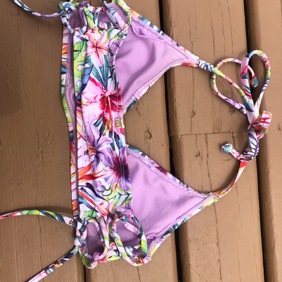 $10 Brand new La Vie En Rose Bikinis - Picture 8 of 16